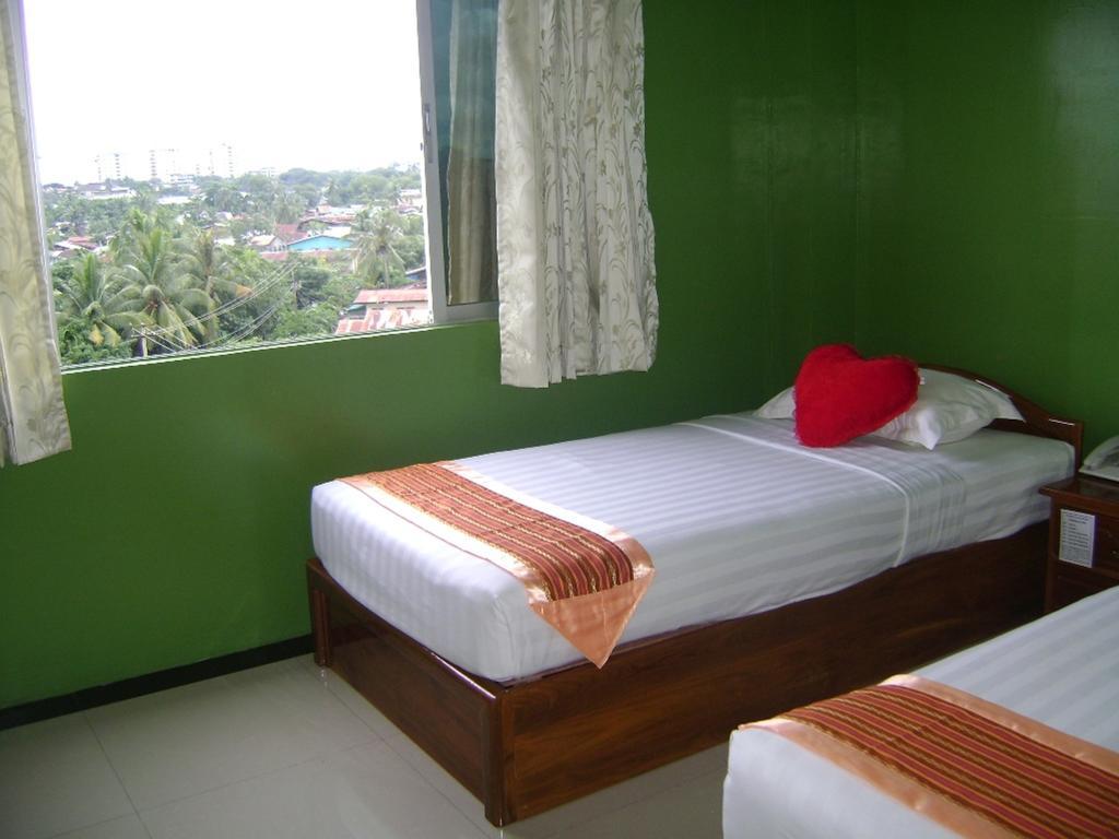 Royal Boss Hotel Yangon Camera foto
