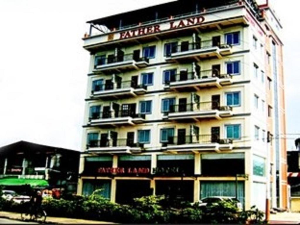 Royal Boss Hotel Yangon Esterno foto